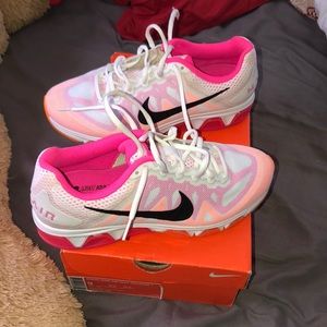 Women’s Air Max Trailwind Size 9